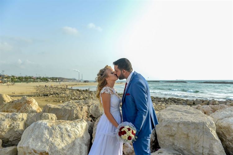 הכלה שלא נכנעה לתכתיבים והחתן שלא יכל לסרב 9