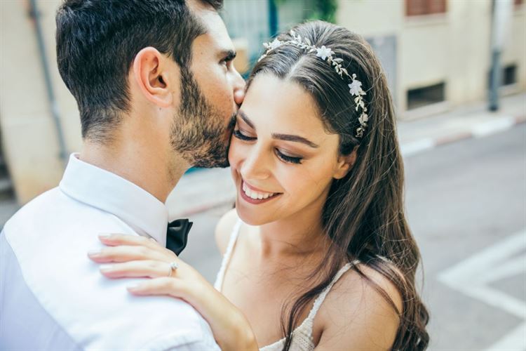 טיימינג לאהבה: סיפור אהבה שחיכה לזמן הנכון 14