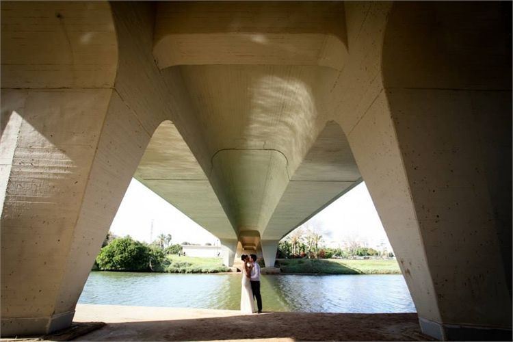 גשר הירקון מעולם לא נראה כה דרמטי (צילום: יוסי קרסו) 