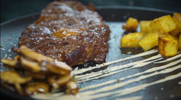 פותחים את עונת החורף: התפריט החדש של 'טרויה' 9