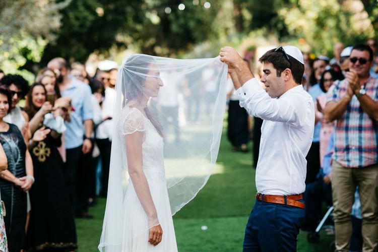 מים צוננים באמצע המדבר: הסיפור שישאיר אתכם צמאים לעוד 20