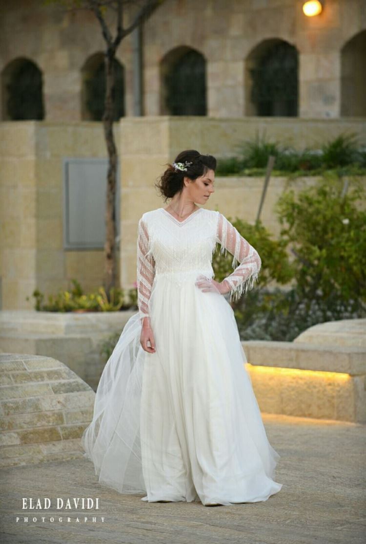 השילוב המדויק בין צניעות וסטייל בשמלות כלה 5