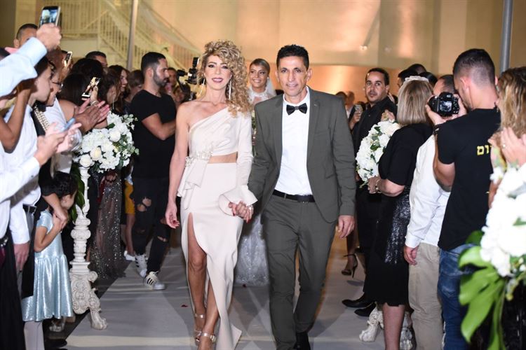 כשהפרפר נופל ברשת: איך גורמים לרודף שמלות להתאהב? 12