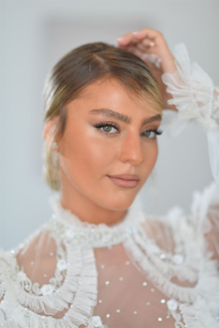 כשהפרפר נופל ברשת: איך גורמים לרודף שמלות להתאהב? 8