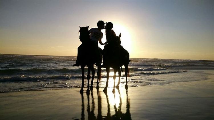 במעמד החופה: הזוג הבא עשה את המחווה הכי מרגשת שתראו 2