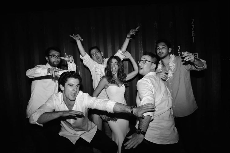 עד קצה הזריחה: סיפור אהבה חוצה יבשות 24