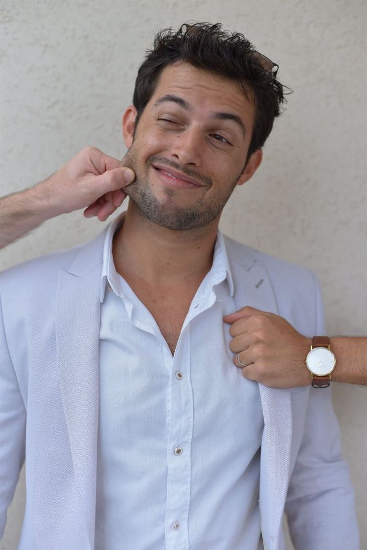 עד קצה הזריחה: סיפור אהבה חוצה יבשות 26