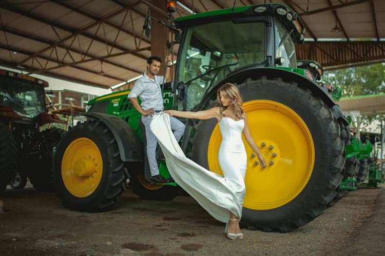 עד קצה הזריחה: סיפור אהבה חוצה יבשות 4