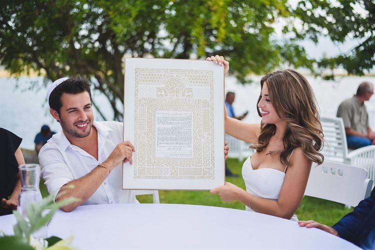 עד קצה הזריחה: סיפור אהבה חוצה יבשות 18