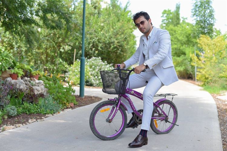 עד קצה הזריחה: סיפור אהבה חוצה יבשות 36