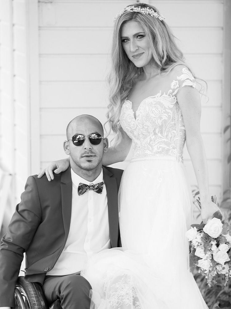 אופס: בקבוק השמפניה שהרס את ההצעה 11