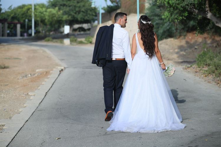 שמחות קורות בצרורות: סיפור ההיכרות ששווה לספר לנכדים 2