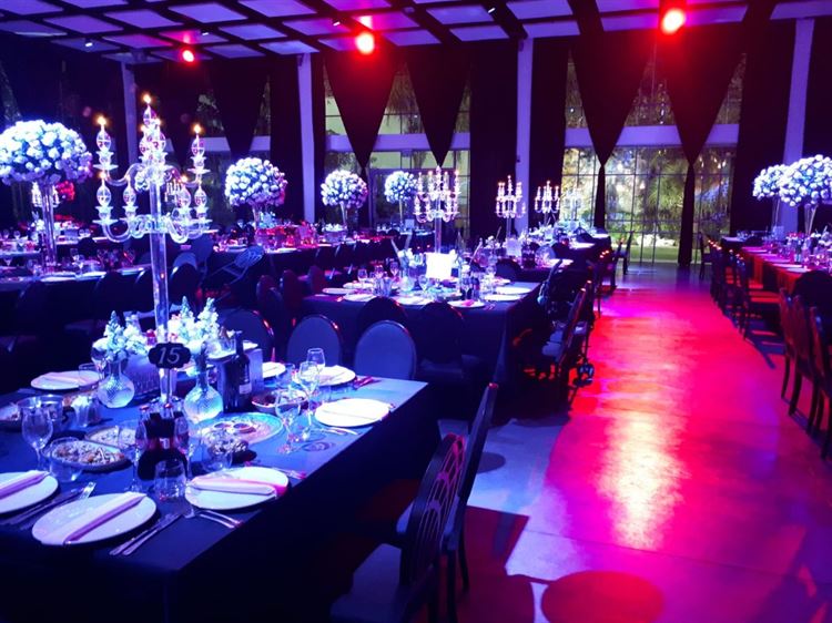 שמחות קורות בצרורות: סיפור ההיכרות ששווה לספר לנכדים 14