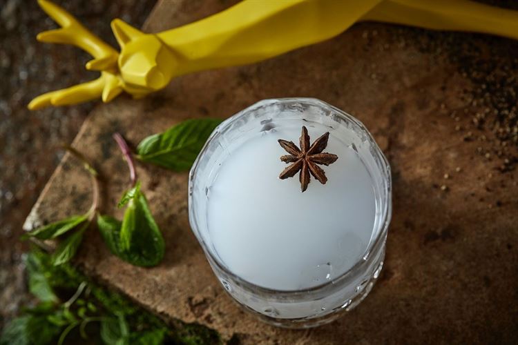 חדש מהניילון: מתחם האירועים "שלוש" 5