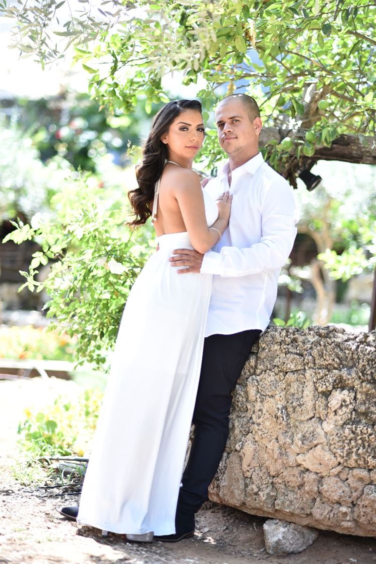 מה הדבר המרגש שעשתה הכלה הבאה בחתונתה? 5