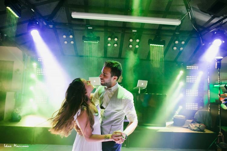 סיכוי לאהבה: כשהחברים הכי טובים הופכים לחתן וכלה 25