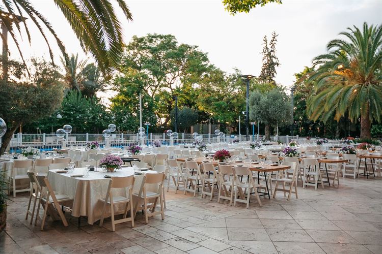 הכול לטובה: הכלה שפספסה אוטובוס וזכתה באהבה 15