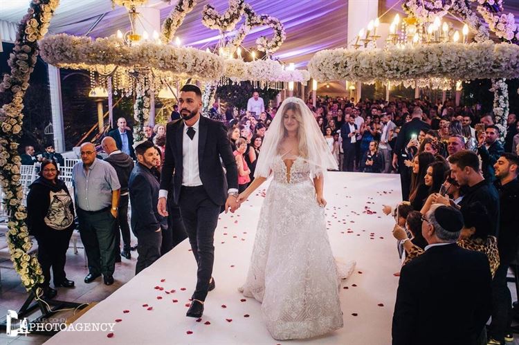 בלתי צפויה: החתונה ששינתה את פניה ב-1 בלילה 3