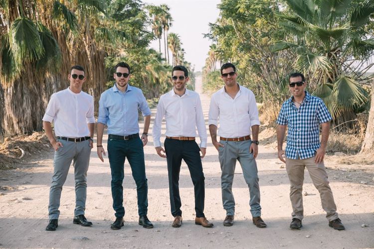 הכלה שהושלכה לבריכה: חתונת סוף סמסטר רטובה 9