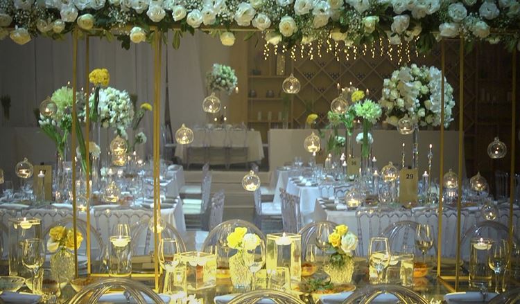 סילבסטר בנסיה: הצצה אל החתונה הנוצצת של השנה 5