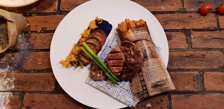 סילבסטר בנסיה: הצצה אל החתונה הנוצצת של השנה 9