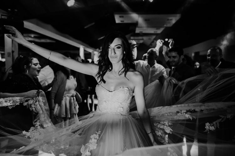 רגע חייהם: התאומים שהציעו נישואים ביחד 18