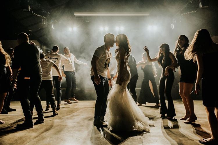 רגע חייהם: התאומים שהציעו נישואים ביחד 21