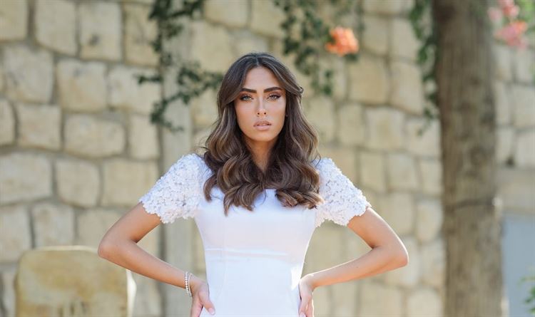 איך נראית חתונה של דוגמנית שחיה ונושמת אופנה? 2