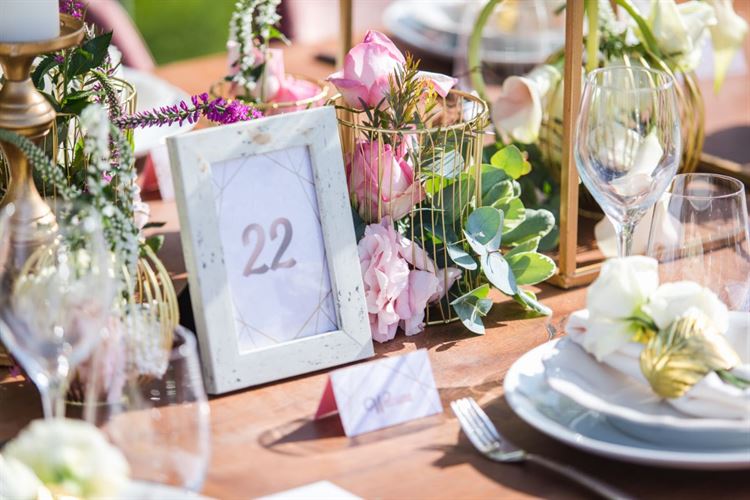 ישר ולעניין: העיצוב שמשגע את עולם האירועים 2