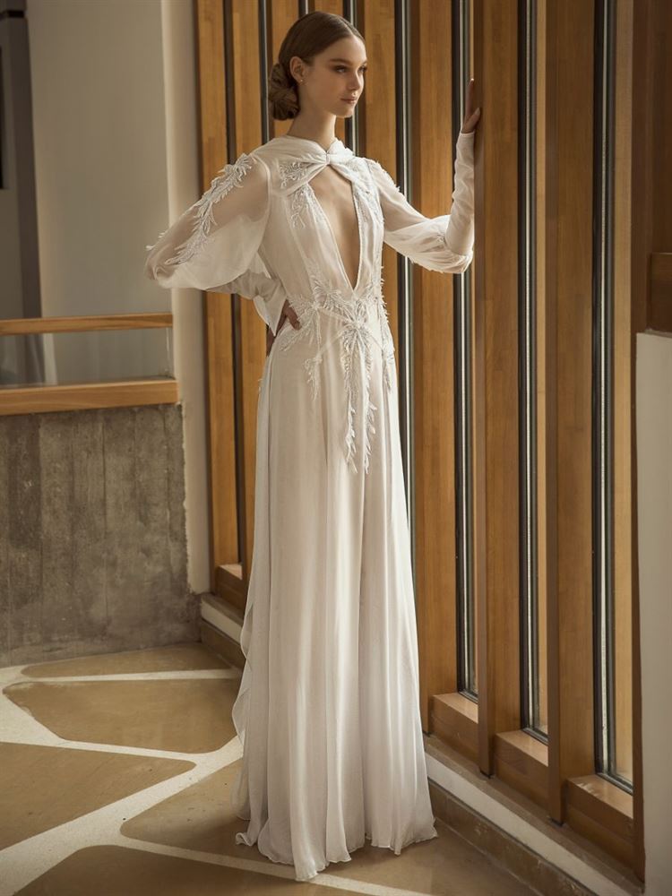 כנוצה ברוח: חשיפת הקולקציה החדשה של רונלינה 5