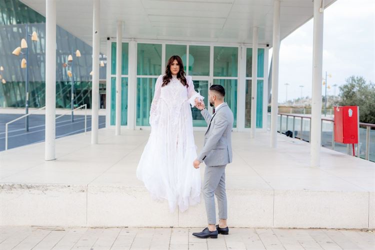 יותר משחשבתם: לא תנחשו כמה זמן הזוג הבא היה מאורס 5