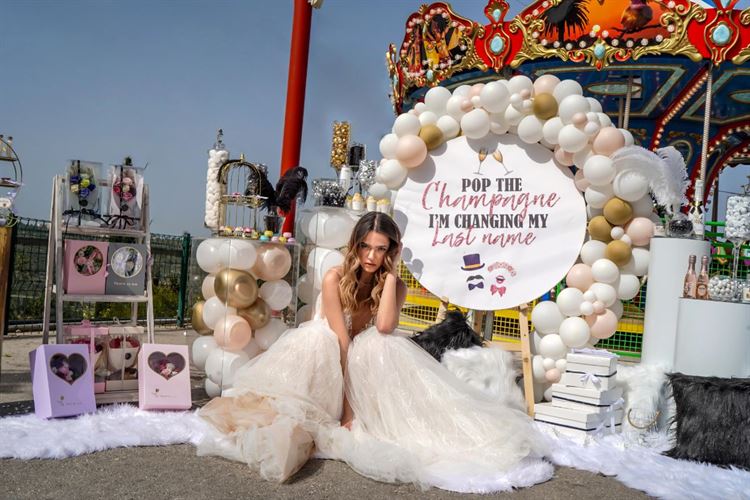 Like a circus: הפקת הפורים של וואלה! מזל טוב 16