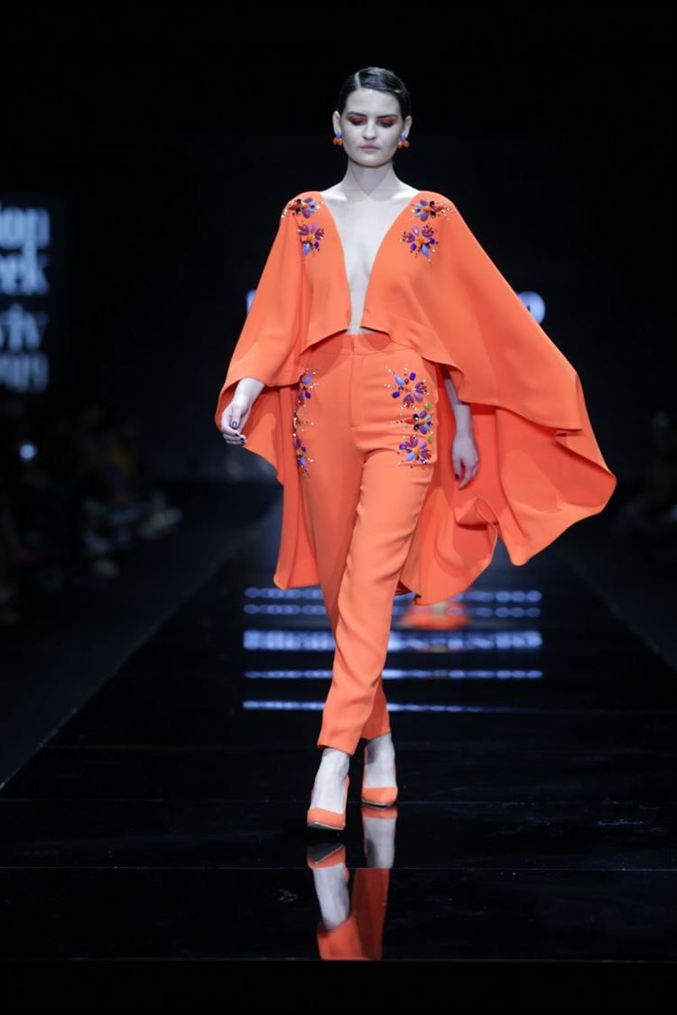 צבע מתפרץ: התצוגה של דרור קונטנטו בשבוע האופנה 2019 12