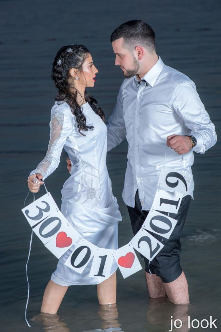 הכלה שנסעה מרחק עצום כדי למדוד שמלת כלה 2