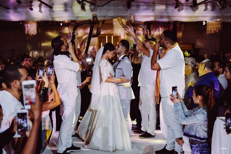 סיפור כיסוי: על הצעת נישואין כזו עוד לא שמעתם 13