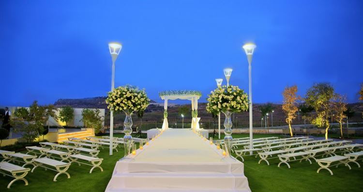 חופה המשקיפה לרכס הרי יהודה (צילום: יח