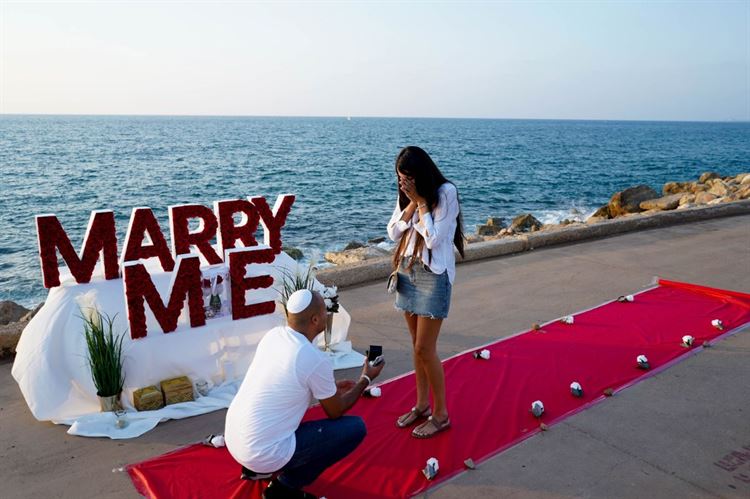 הצעות נישואין מושקעות (צילום: באדיבות ציפי בן שושן)