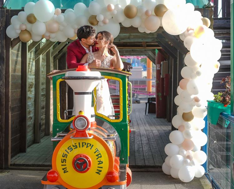 עיצוב בלונים בהתאמה אישית (צילום: שלומי ביטון)