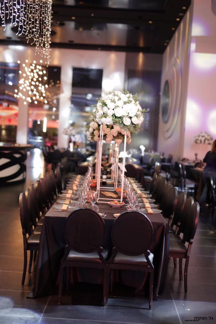 איזה מזל: הכלה שכמעט הרסה לעצמה את ההפתעה 14