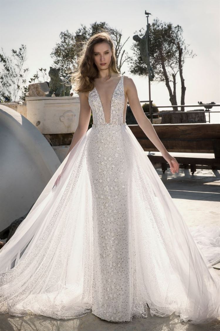 שלושת הסגנונות החזקים ביותר באופנה הלבנה 19