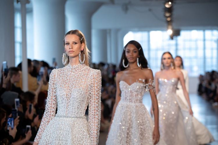 על המסלול הניו יורקי: התצוגה האביבית של ברטה בשבוע האופנה 11