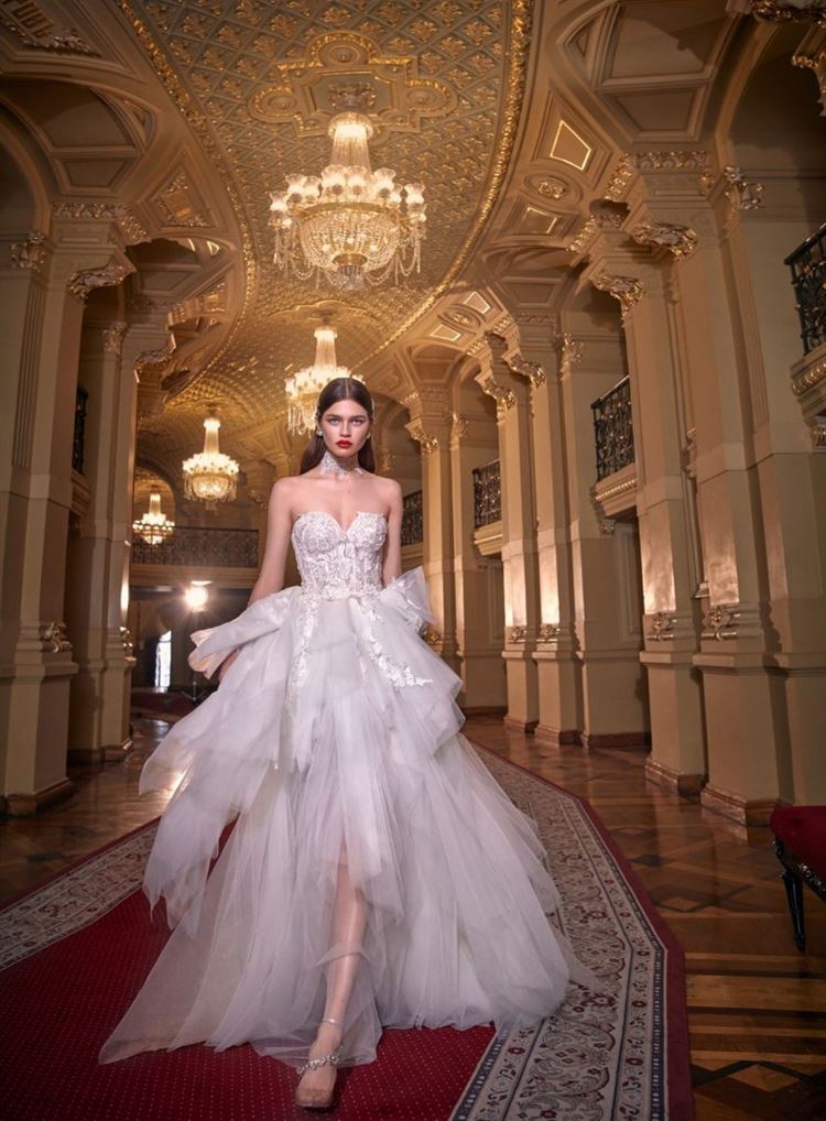 לא עוצרת: כששבוע האופנה לכלות בניו יורק פגש את גליה להב 3