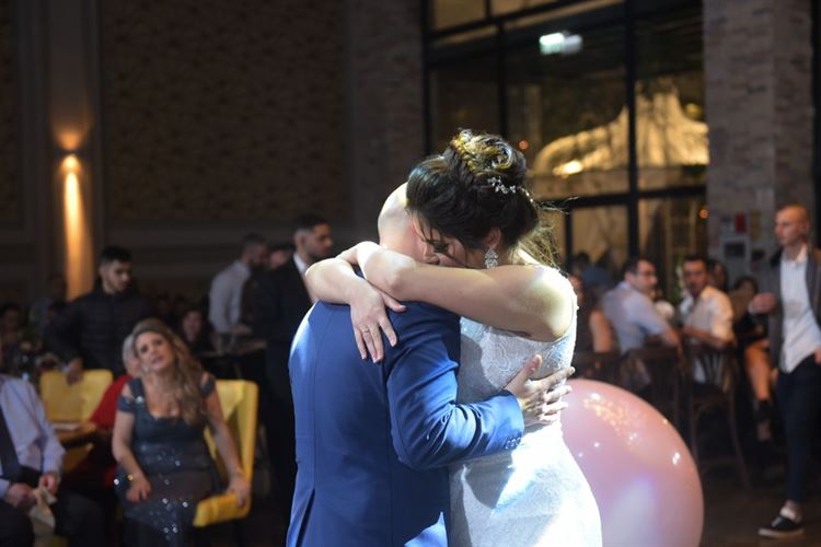 ברגע החופה שלה אף אחד לא הצליח לעצור את הדמעות 14