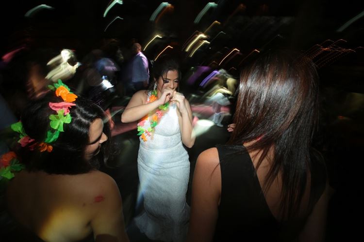 ברגע החופה שלה אף אחד לא הצליח לעצור את הדמעות 21