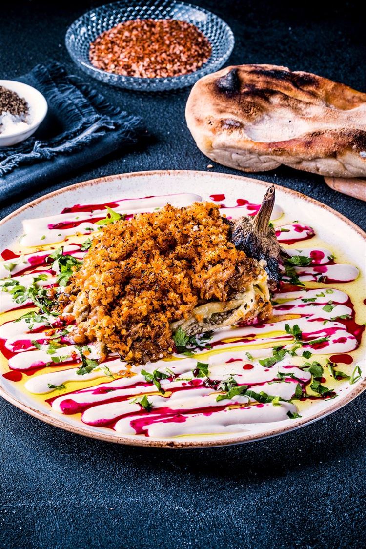 צפו: איך מכניסים יער טרופי לתוך אולם בוטיק? 6