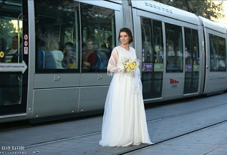 מבצעים ענקיים על שמלות כלה לכבוד חג הפסח 11