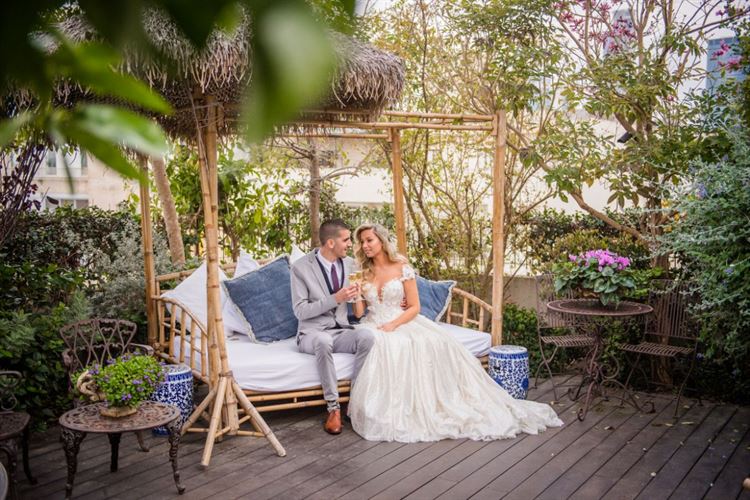 הפנטזיה הקסומה שלה: כשהאגדה מתעוררת לחיים בחתונה 17