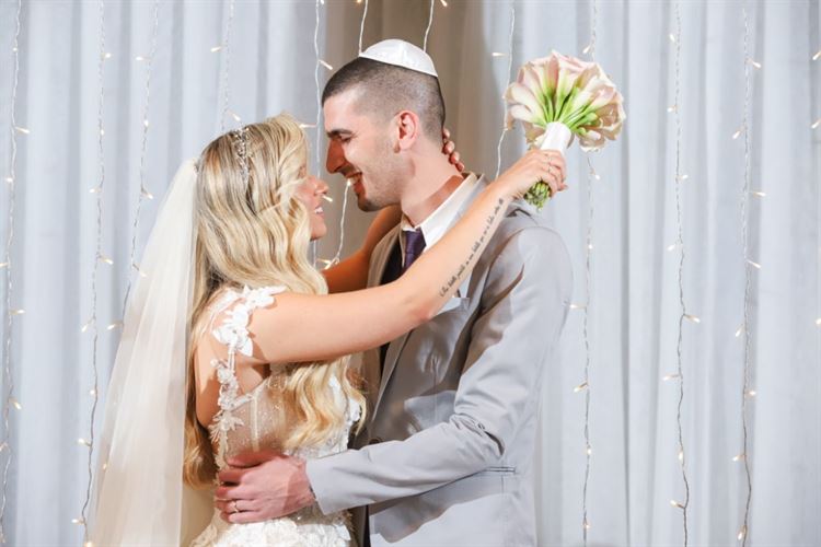 הפנטזיה הקסומה שלה: כשהאגדה מתעוררת לחיים בחתונה 24