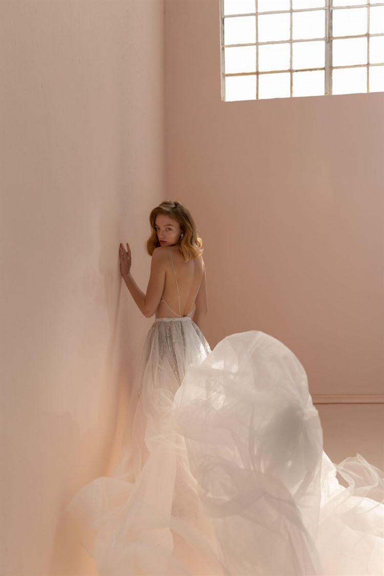 על כנפי הפנטזיה: חשיפת הקולקציה החדשה של טל כחלון 5