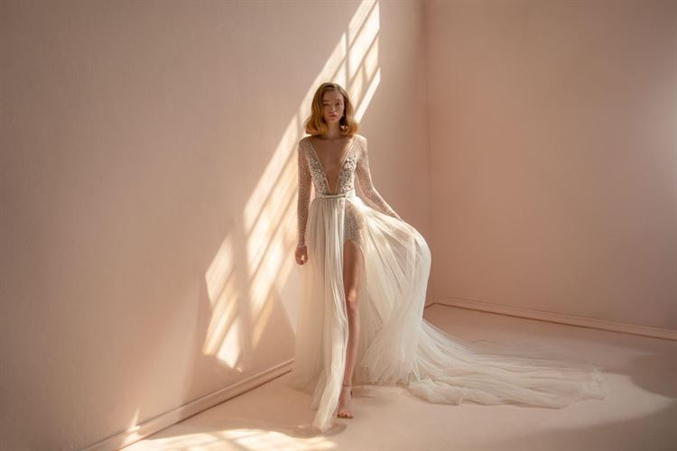 על כנפי הפנטזיה: חשיפת הקולקציה החדשה של טל כחלון 13